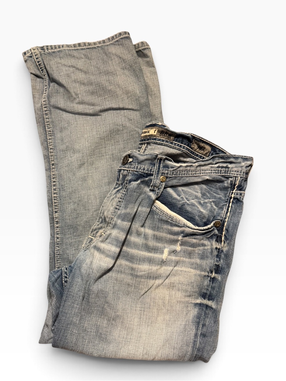 BKE Men's Light Wash Blue Slim Straight Jeans